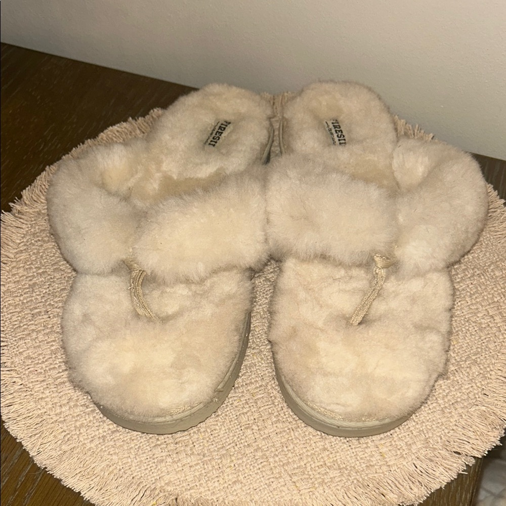 Fireside by Dearfoams Fuzzy Cream Slippers